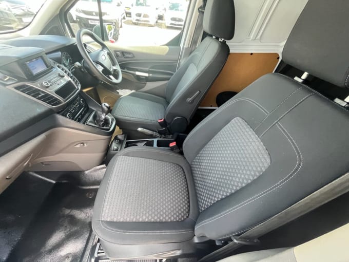 2025 Ford Transit Connect