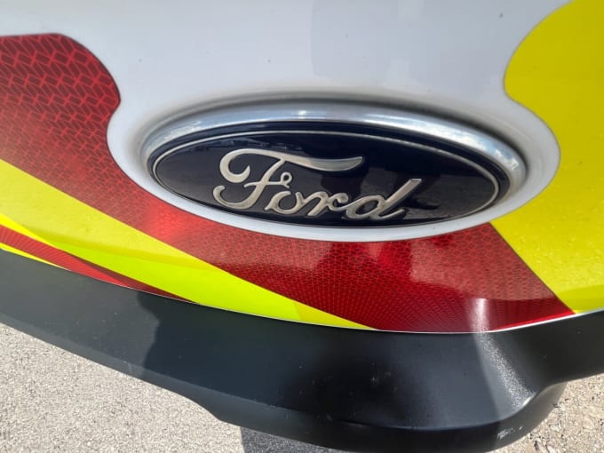 2025 Ford Transit Connect