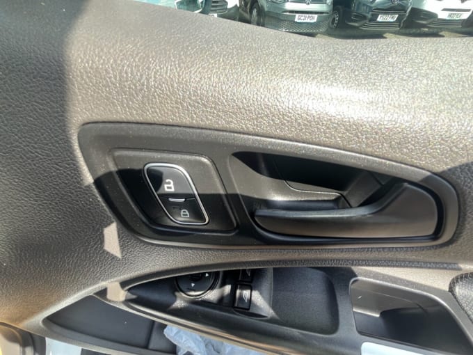 2025 Ford Transit Connect