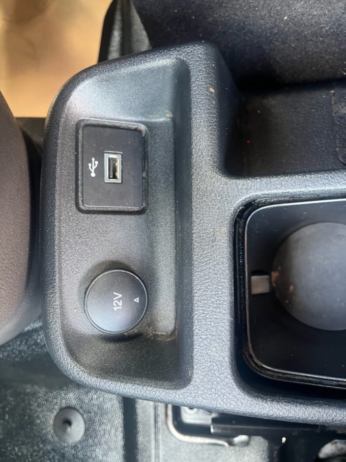 2025 Ford Transit Connect