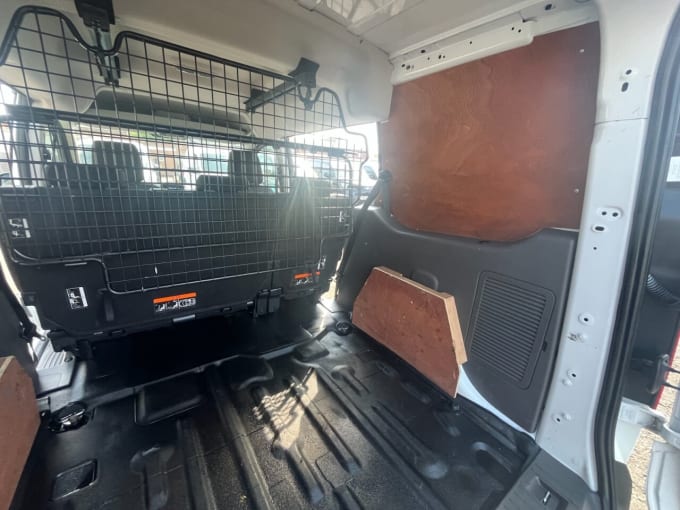 2025 Ford Transit Connect