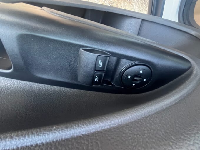 2025 Ford Transit Connect