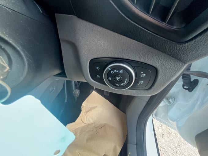 2025 Ford Transit Connect
