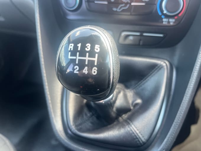 2025 Ford Transit Connect