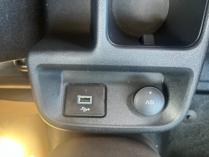 2025 Ford Transit Connect
