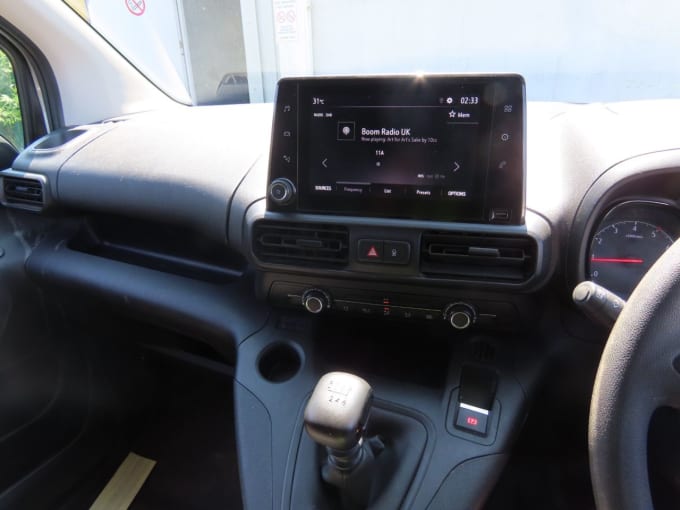 2025 Vauxhall Combo