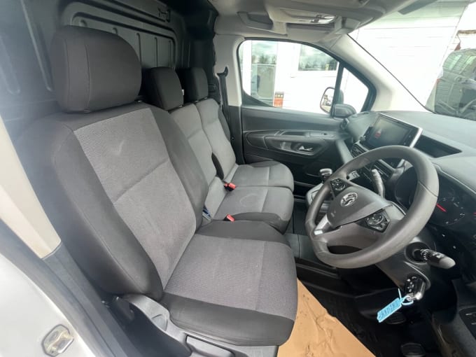 2025 Vauxhall Combo