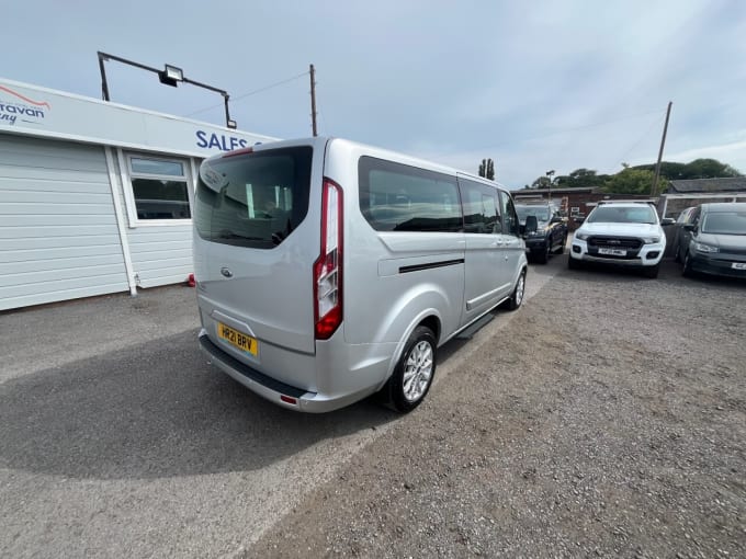 2025 Ford Tourneo Custom