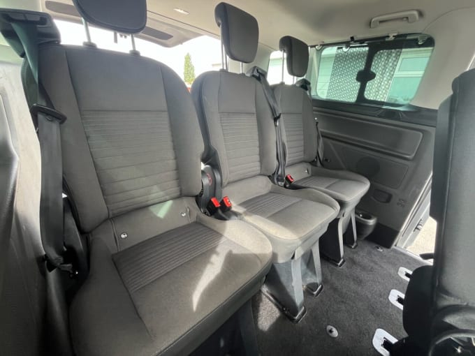 2025 Ford Tourneo Custom