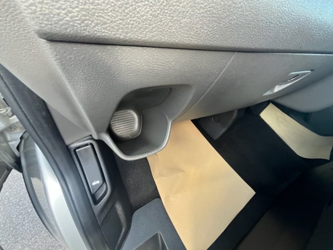 2025 Ford Tourneo Custom