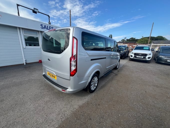 2025 Ford Tourneo Custom