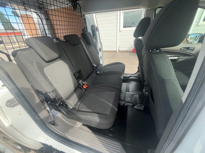 2025 Ford Transit Connect