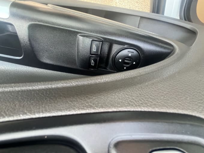 2025 Ford Transit Connect