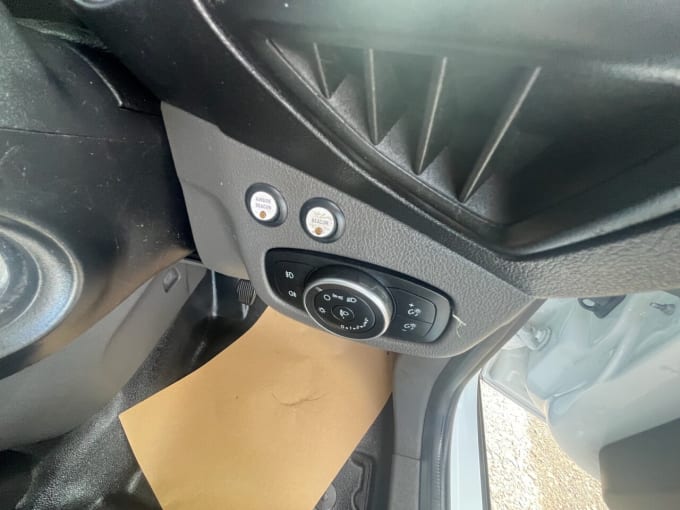 2025 Ford Transit Connect