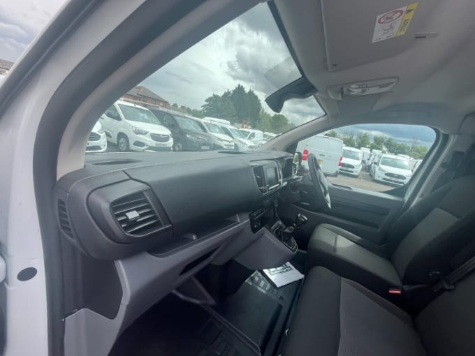 2025 Vauxhall Vivaro