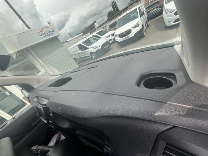 2025 Vauxhall Vivaro