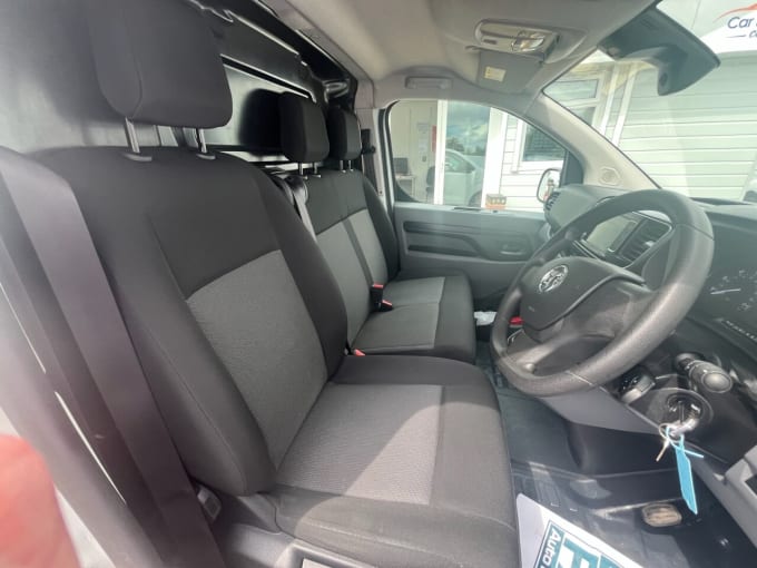 2025 Vauxhall Vivaro