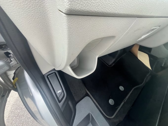 2025 Ford Tourneo Custom
