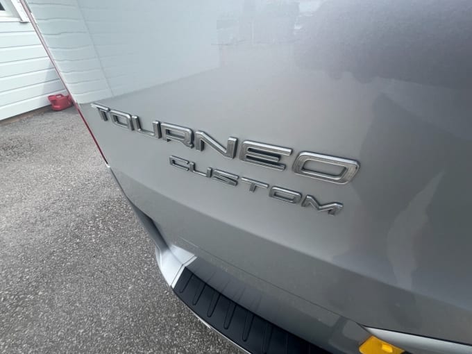 2025 Ford Tourneo Custom
