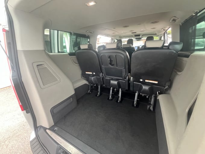 2025 Ford Tourneo Custom