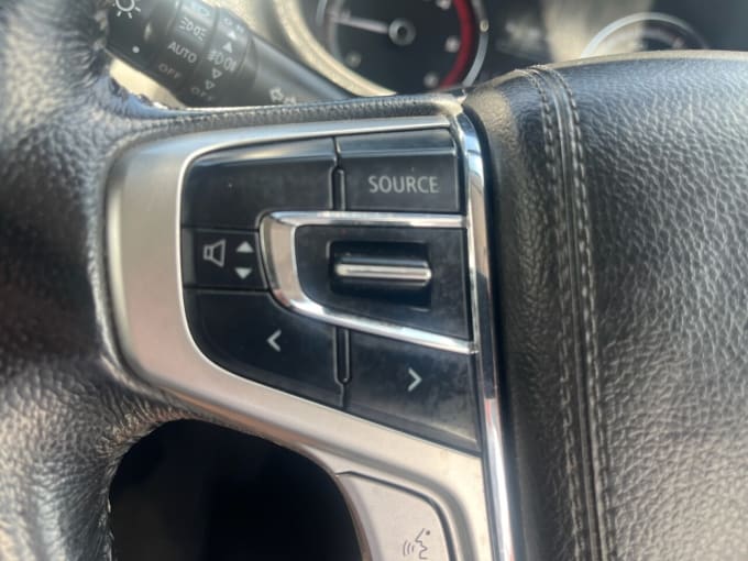 2025 Mitsubishi L200