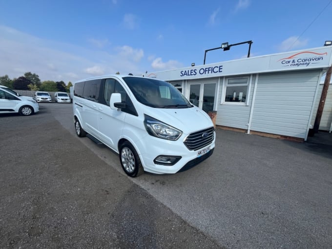 2025 Ford Tourneo Custom