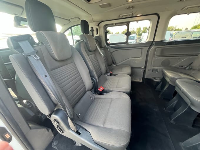 2025 Ford Tourneo Custom