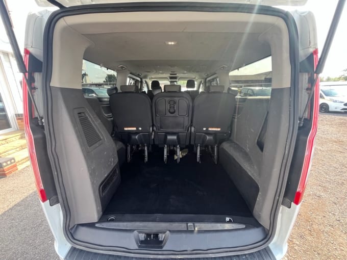 2025 Ford Tourneo Custom