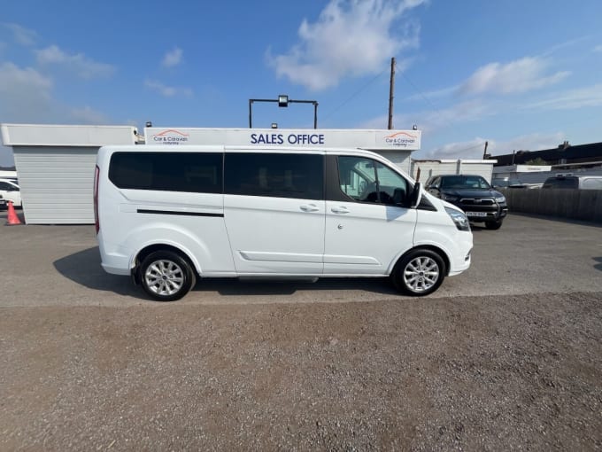 2025 Ford Tourneo Custom