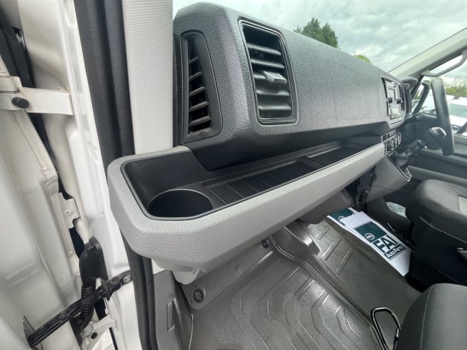 2025 Volkswagen Crafter