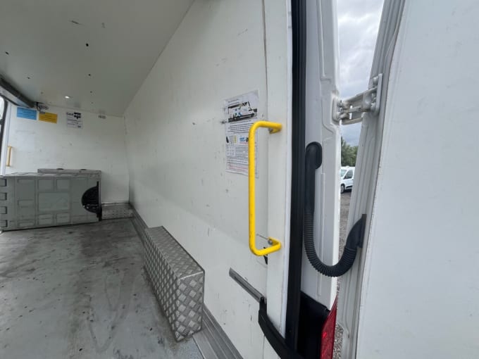 2025 Volkswagen Crafter