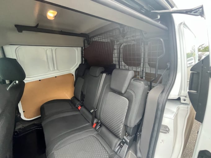 2025 Ford Transit Connect