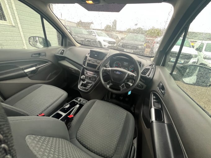 2025 Ford Transit Connect