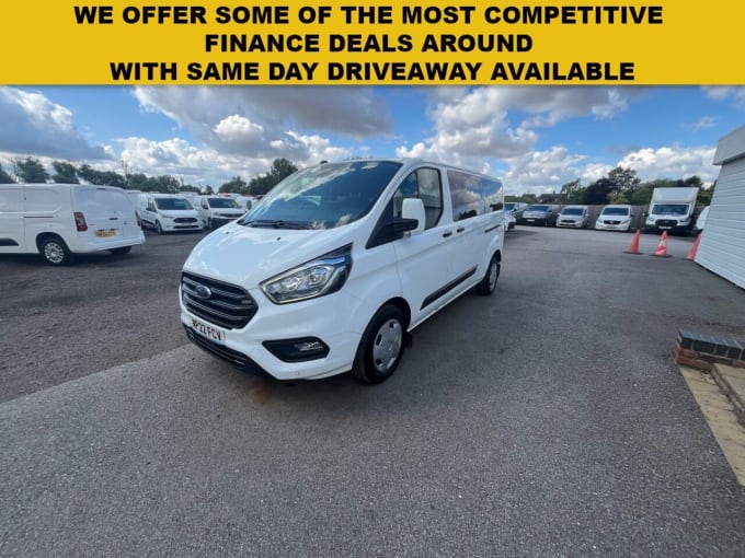 2025 Ford Transit Custom