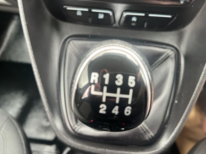 2025 Ford Transit Connect