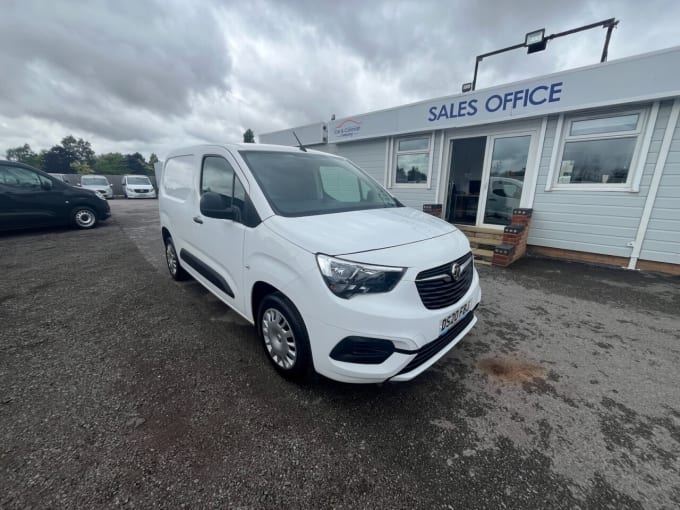 2025 Vauxhall Combo