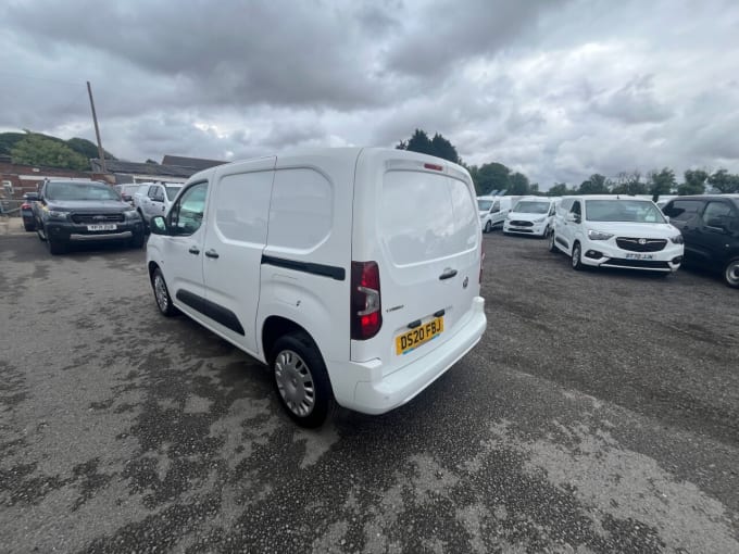 2025 Vauxhall Combo