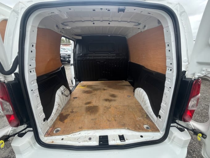 2025 Vauxhall Combo