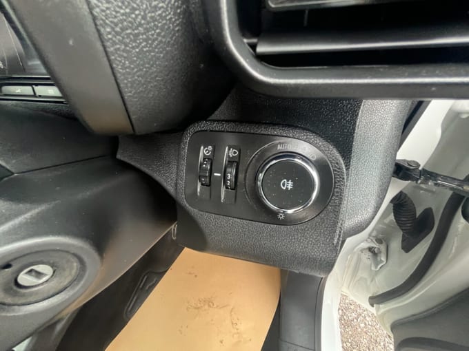 2025 Vauxhall Combo