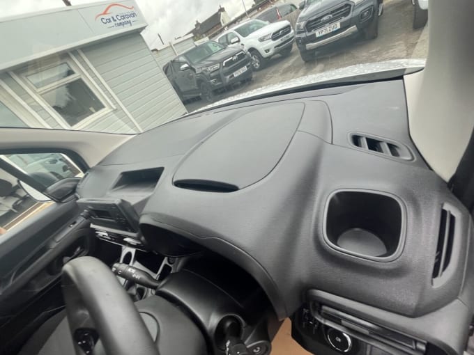 2025 Vauxhall Combo
