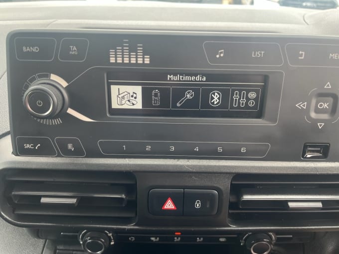 2025 Vauxhall Combo