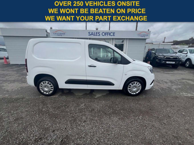 2025 Vauxhall Combo
