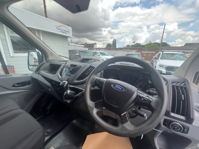 2025 Ford Transit