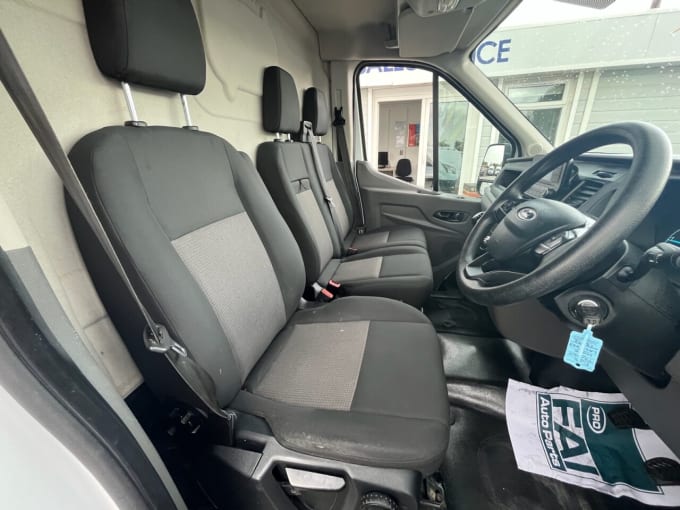 2025 Ford Transit