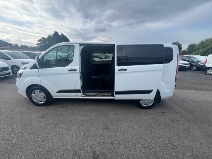 2025 Ford Transit Custom