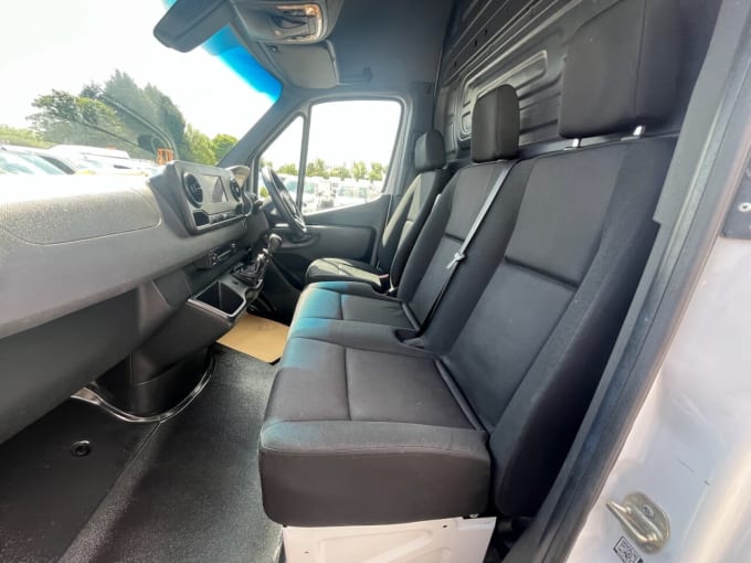 2025 Mercedes-benz Sprinter