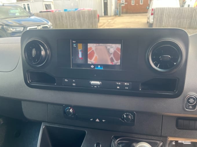 2025 Mercedes-benz Sprinter