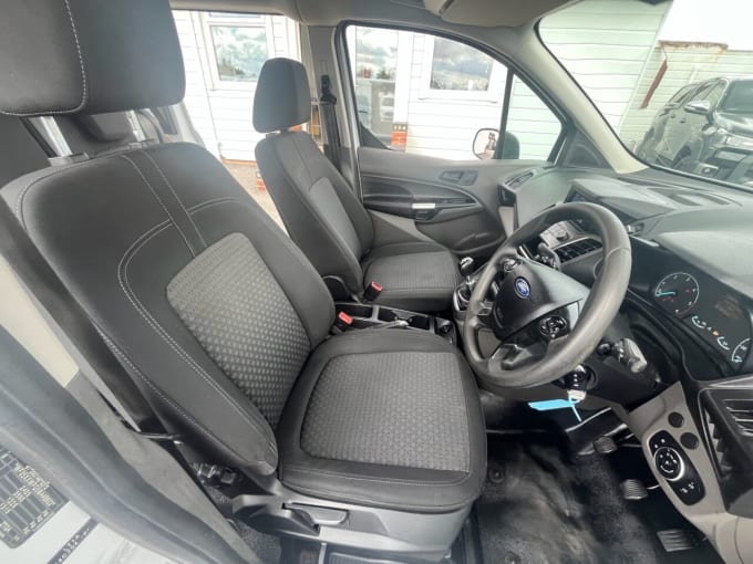 2025 Ford Transit Connect