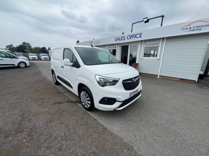 2025 Vauxhall Combo