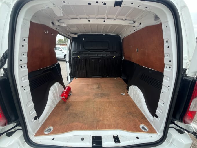 2025 Vauxhall Combo